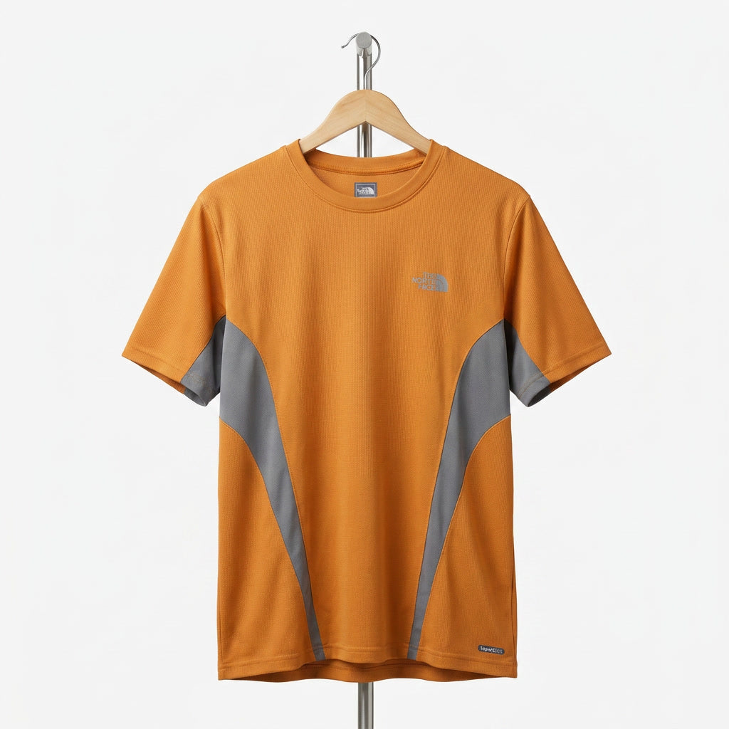 The North Face - Polyester - T-Shirt – Orange – Size L