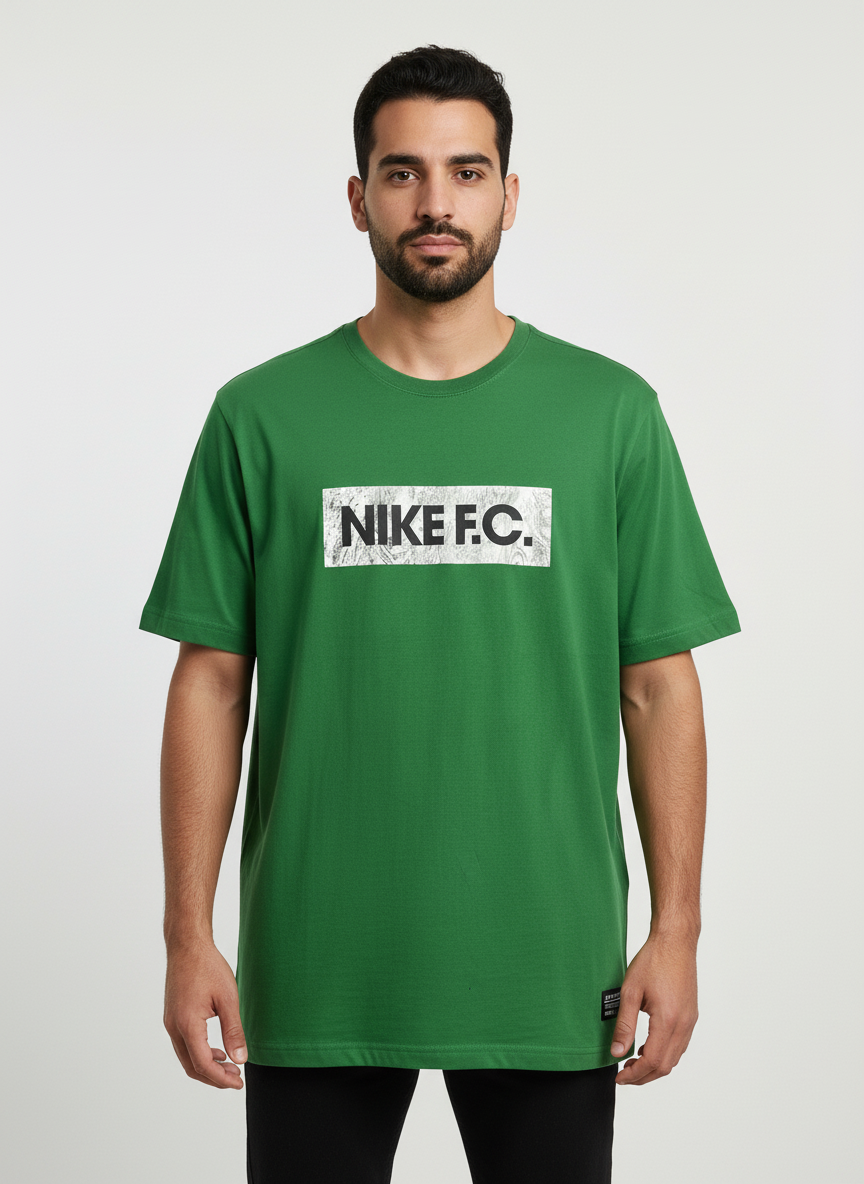 Nike - T-Shirt – Green – Size L fits M